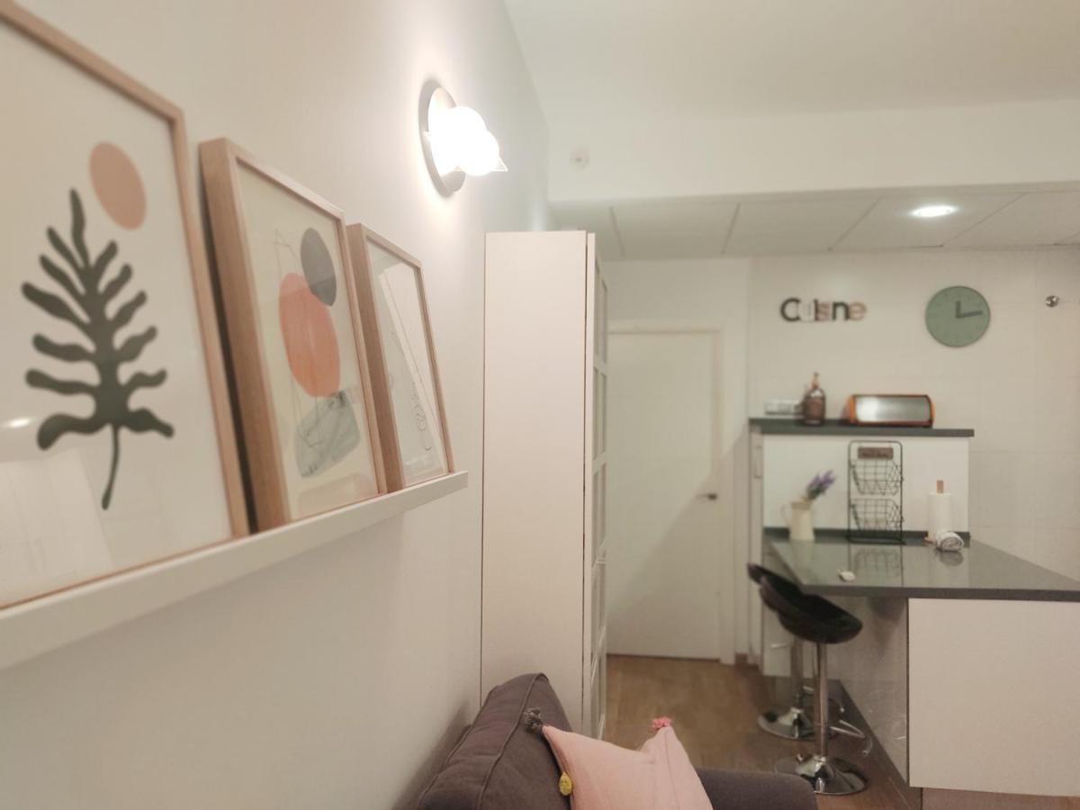 Apartamento Con Encanto Y Parking Trinidad 21 Málaga Kültér fotó