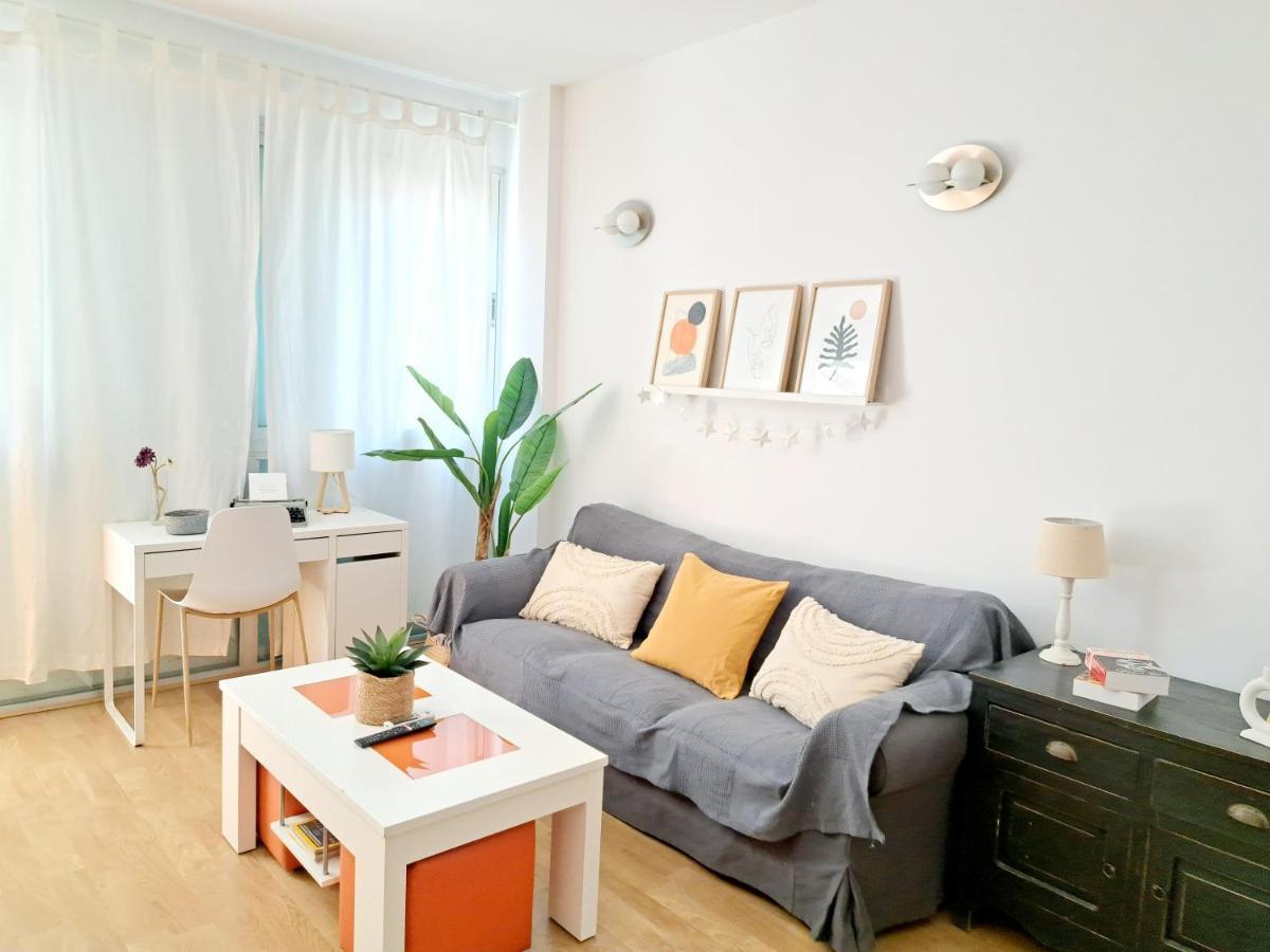 Apartamento Con Encanto Y Parking Trinidad 21 Málaga Kültér fotó